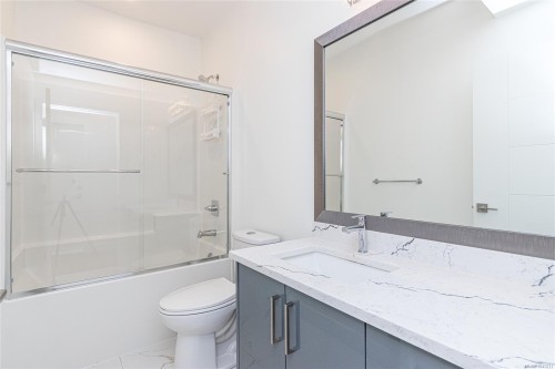 4701 Ambience Dr, Nanaimo, BC 
