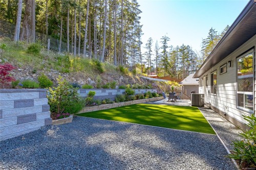 4701 Ambience Dr, Nanaimo, BC 