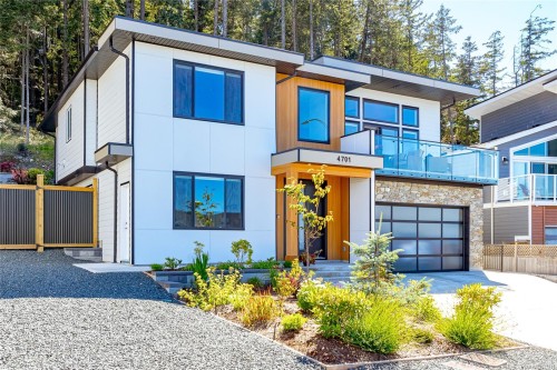 4701 Ambience Dr, Nanaimo, BC 