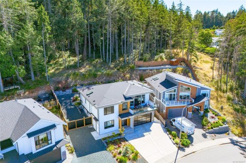 4701 Ambience Dr, Nanaimo, BC 