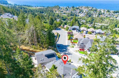 4701 Ambience Dr, Nanaimo, BC 
