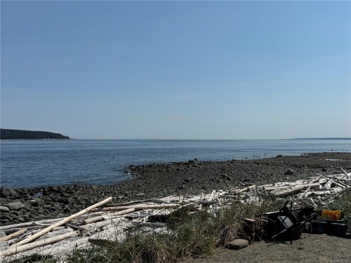 #210-87 Island Hwy SOUTH Campbell River, BC V9W 1A2