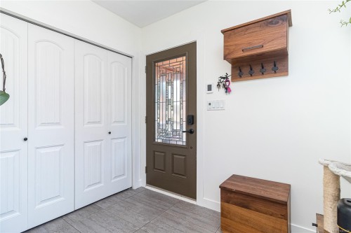 1232 Effingham St, Esquimalt, BC 