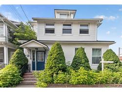 33-35 York  Moncton, NB E1C 2Y3