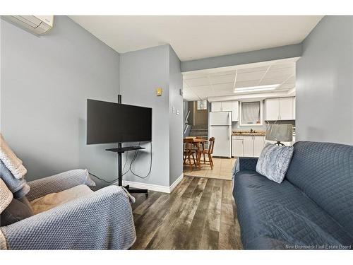 183 Thomas, Dieppe, NB 