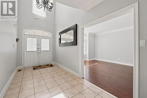 38 Eiffel Boulevard, Brampton, ON - Indoor Photo Showing Other Room