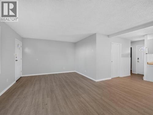 86-100 Lewes Boulevard, Whitehorse, YT - Indoor Photo Showing Other Room