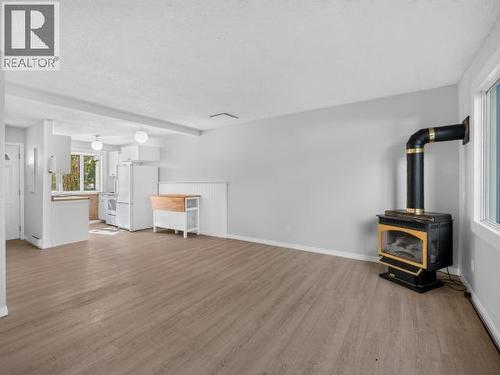 86-100 Lewes Boulevard, Whitehorse, YT - Indoor With Fireplace