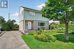 1840 HAIG DRIVE  Ottawa, ON K1G 2J4