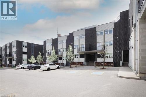 288 ALBERT Street Unit# 208 , Waterloo, Ontario N2L 3T8 4