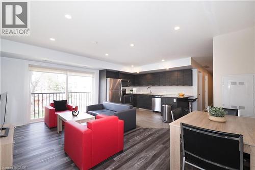 288 ALBERT Street Unit# 208 , Waterloo, Ontario N2L 3T8 5