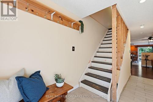 46 Andrews Drive, Mapleton, ON - Indoor Photo Showing Other Room