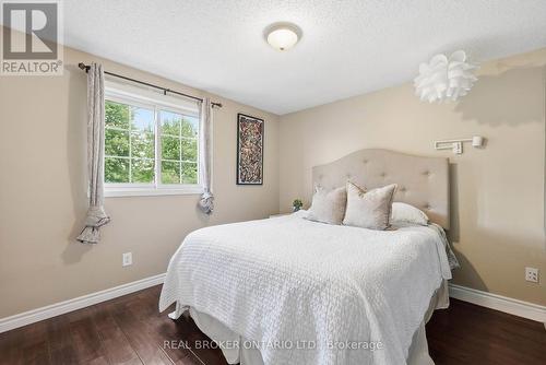 46 Andrews Drive, Mapleton, ON - Indoor Photo Showing Bedroom