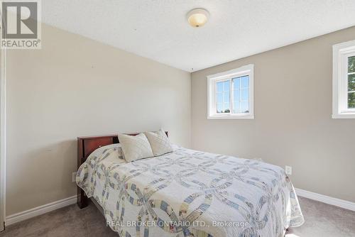46 Andrews Drive, Mapleton, ON - Indoor Photo Showing Bedroom