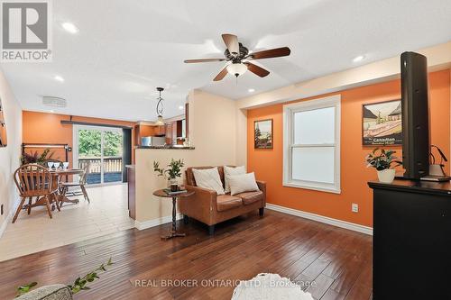 46 Andrews Drive, Mapleton, ON - Indoor Photo Showing Living Room