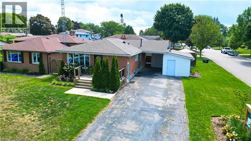 2 ALLANTON Boulevard  Brantford, ON N3R 3B9