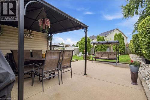 10 Macatee Place, Cambridge, ON - Outdoor