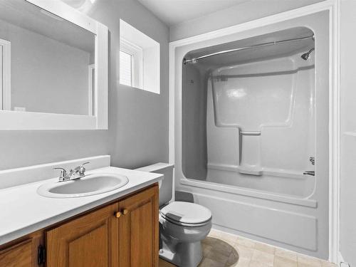 85 Armcrest Drive, Lower Sackville, NS - Indoor Photo Showing Bathroom