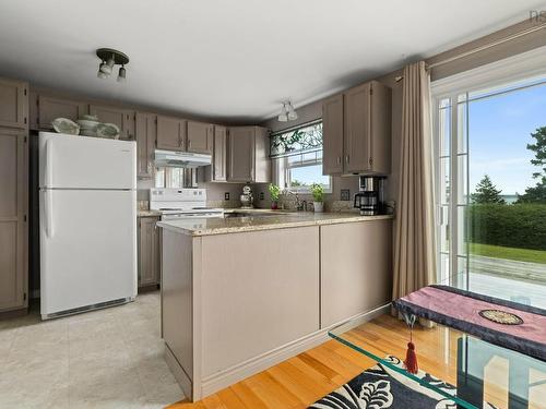 66 Backman Road, Bayswater, NS - Indoor Photo Showing Kitchen