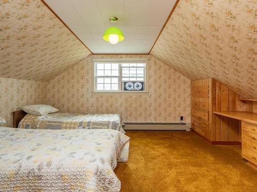 948 Highway 335, West Pubnico, NS - Indoor Photo Showing Bedroom