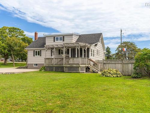 948 Highway 335, West Pubnico, NS - Outdoor With Deck Patio Veranda
