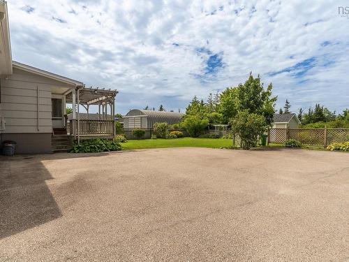 948 Highway 335, West Pubnico, NS - Outdoor
