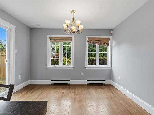 207 Cresthaven Drive, Halifax, NS - Indoor Photo Showing Other Room