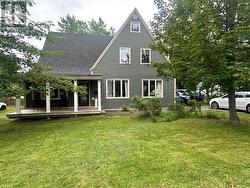 6 Hill Road  Grand Falls-Windsor, NL A2A 1H1
