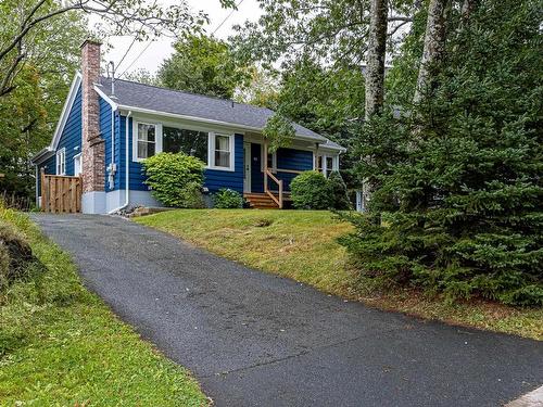 62 Douglas Crescent, Halifax, NS 