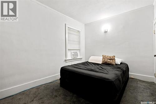 3300 Victoria Avenue, Regina, SK - Indoor Photo Showing Bedroom