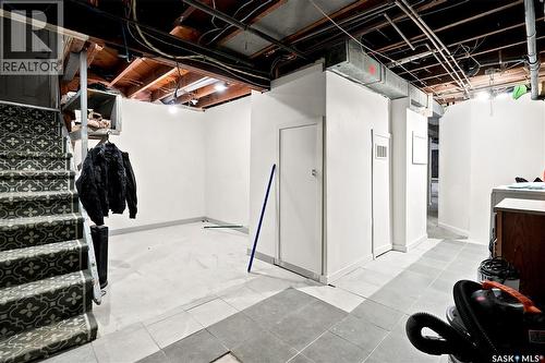 3300 Victoria Avenue, Regina, SK - Indoor Photo Showing Basement