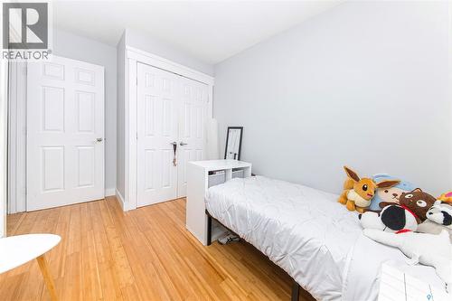 902 Steeves Avenue, Saskatoon, SK - Indoor Photo Showing Bedroom