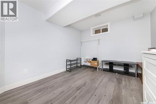 902 Steeves Avenue, Saskatoon, SK - Indoor