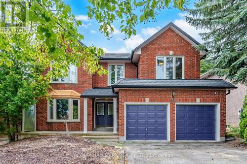 10 HIRAM ROAD  Richmond Hill, ON L4C 9G1
