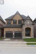 (MAIN) - 11 CHESSINGTON AVENUE East Gwillimbury, ON L9N 0R5
