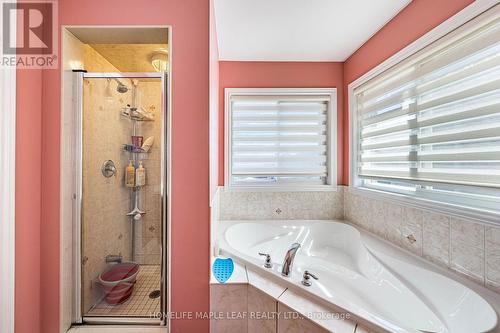 29 Gower Crescent, Brampton, ON - Indoor Photo Showing Bathroom