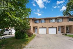 3 - 66 SUMMERCREST DRIVE  Hamilton, ON L8K 6M6