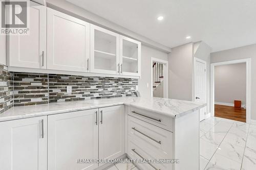 22 Havenridge Drive, Toronto, ON - Indoor Photo Showing Kitchen