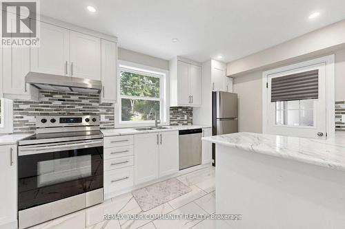 22 Havenridge Drive, Toronto, ON - Indoor Photo Showing Kitchen With Upgraded Kitchen
