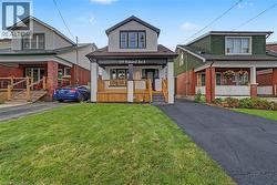234 BALMORAL Avenue S  Hamilton, ON L8M 3K7