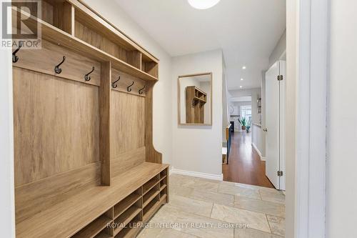 39 Ready Way, Ottawa, ON - Indoor Photo Showing Other Room