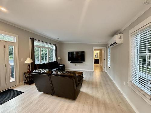 7101 Highway 14, Nine Mile River, NS - Indoor Photo Showing Living Room