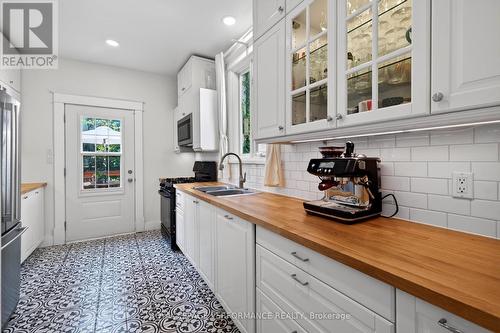 72 Springfield Road, Ottawa, ON - Indoor Photo Showing Kitchen With Double Sink