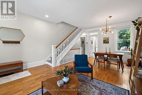 72 Springfield Road, Ottawa, ON - Indoor Photo Showing Living Room