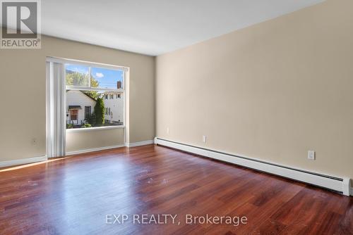 5 - 4663 HURON STREET , Niagara Falls (Downtown), Ontario L2E 2H7 5