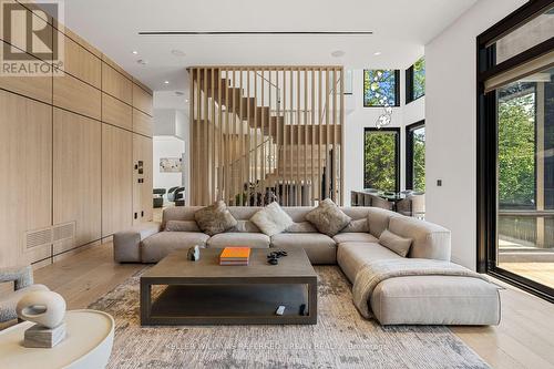27 Berkinshaw Crescent, Toronto, ON - Indoor Photo Showing Living Room