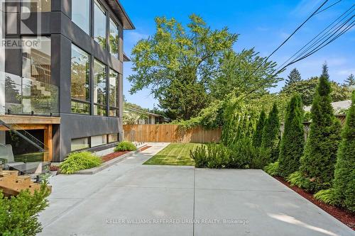 27 Berkinshaw Crescent, Toronto, ON - Outdoor