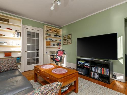 33 Cuisack Street, Dartmouth, NS - Indoor
