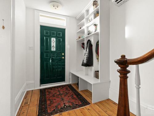 33 Cuisack Street, Dartmouth, NS - Indoor