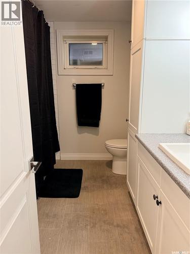 481 Willow Bay, Estevan, SK - Indoor Photo Showing Bathroom